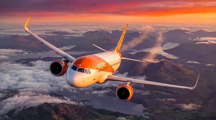 The £5.5bn Bet on Orange: Inside Castlelake’s easyJet Takeover